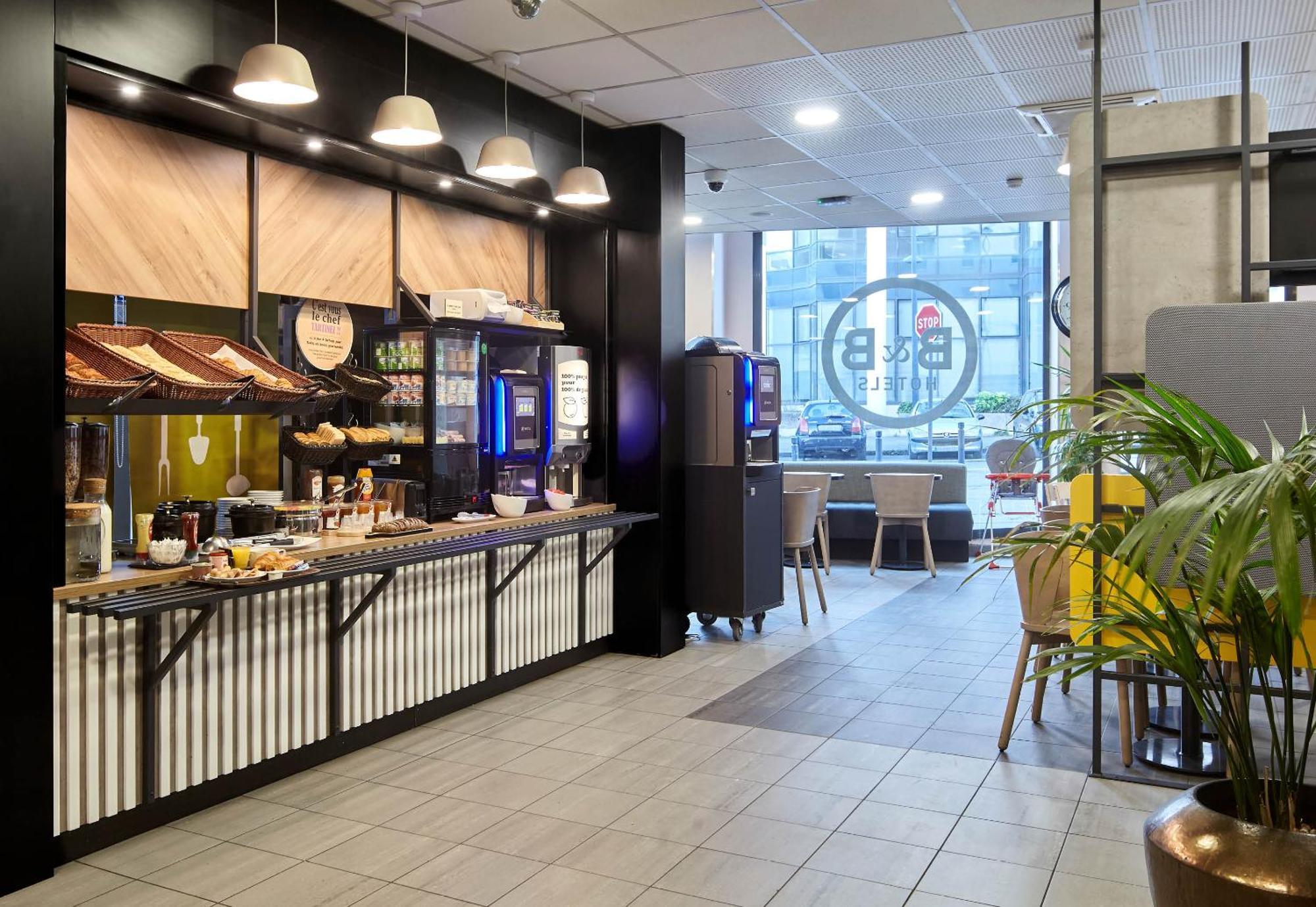 B&B Hotel Paris Saint-Denis Pleyel Exterior photo