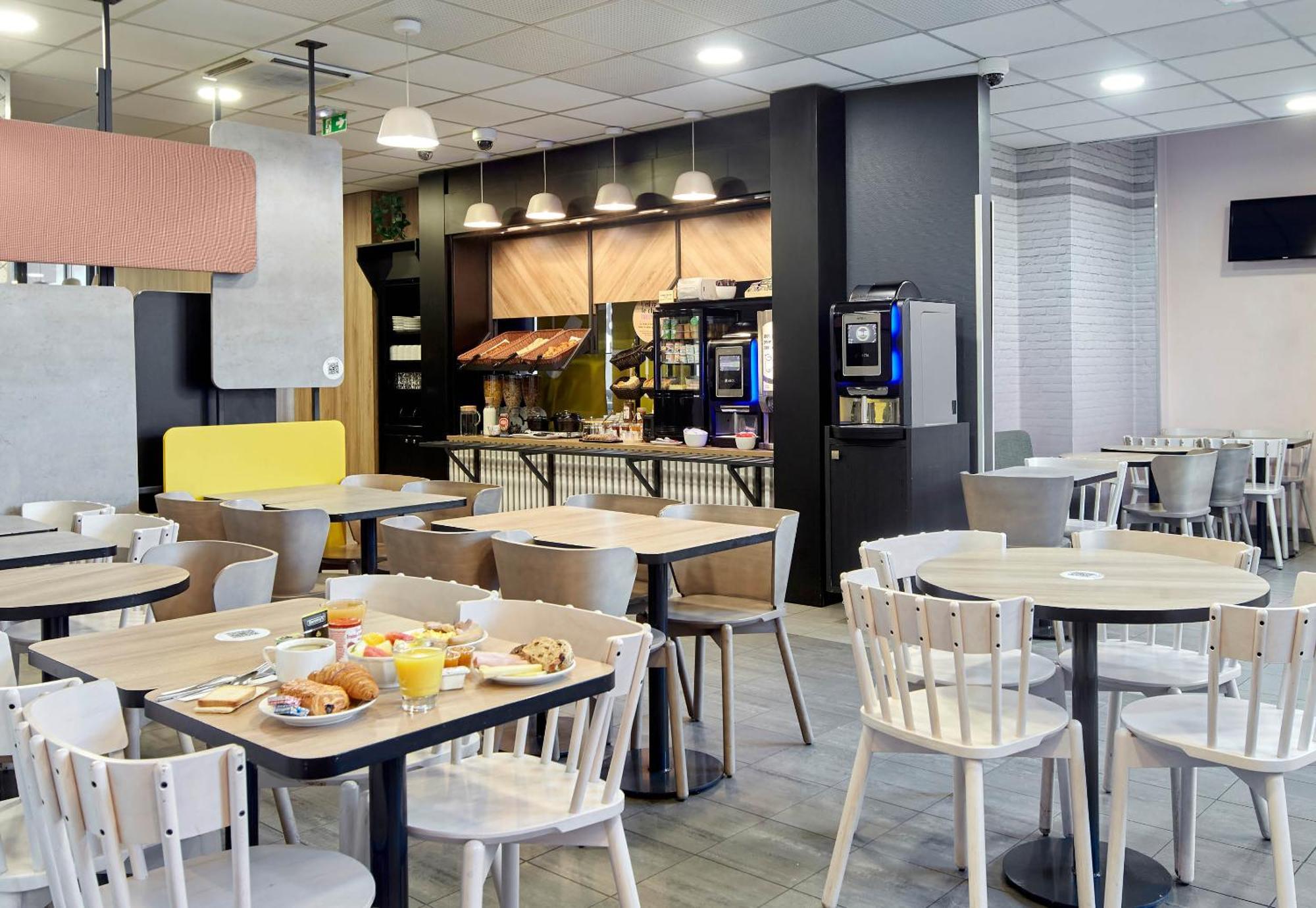 B&B Hotel Paris Saint-Denis Pleyel Exterior photo